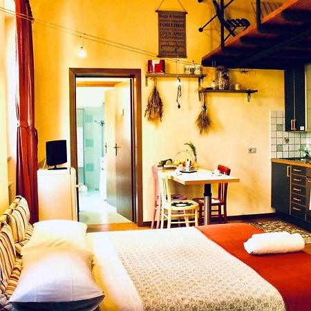 Ca' Tomassino Holiday Apartments Urbino Kültér fotó