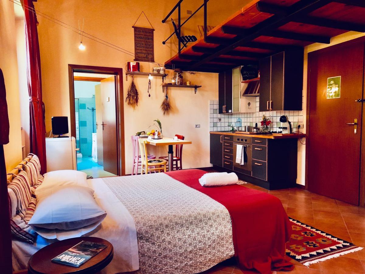 Ca' Tomassino Holiday Apartments Urbino Kültér fotó